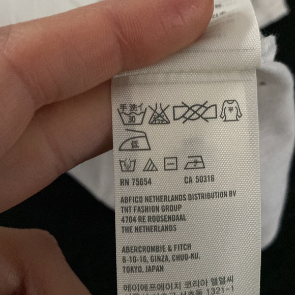 Hollister came size S - Picture 7 of 7